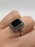 C276 Prachtige vintage zilveren ring onyx markasiet maat 19, Ophalen of Verzenden, Zilver, Ring, Met edelsteen