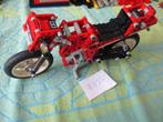 lego technic 8422-1: Circuit Shock Racer / V-Twin Super Bike, Complete set, Gebruikt, Ophalen of Verzenden, Lego