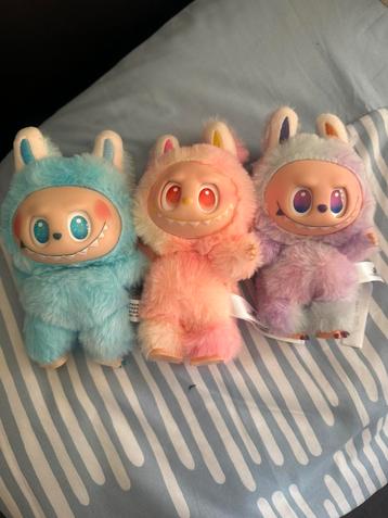 Labubu lafufu beschikbaar voor biedingen