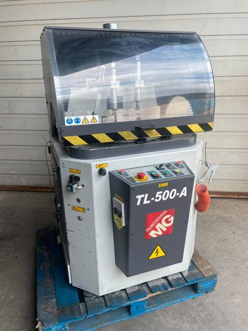Aluminium zaagmachine met Tigerstop opduw/meet systeem., Zakelijke goederen, Machines en Bouw | Metaalbewerking, Ophalen