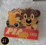 Pin PIF 1969, Verzamelen, Speldjes, Pins en Buttons, Verzenden, Gebruikt, Overige onderwerpen
