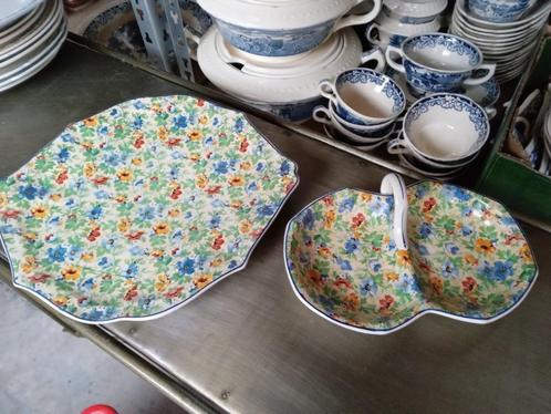 2 delen van MILLE FLEUR van societe ceramique, Antiek en Kunst, Antiek | Servies los, Ophalen of Verzenden