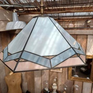 Mooie Tiffany style hanglamp/lamp beschikbaar voor biedingen