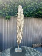 IJzeren blad / veer op standaard (1 m hoog), Tuin en Terras, Planten | Bomen, Ophalen, Bloeit niet, Halfschaduw, Overige soorten