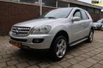 Mercedes-Benz M-klasse 350, Auto's, Mercedes-Benz, Automaat, Gebruikt, Zwart, Leder en Stof