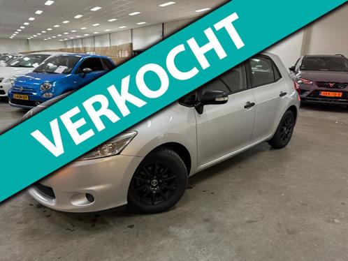 Toyota Auris 1.6 Comfort / NIEUWE APK / NETTE AUTO / RIJDT S, Auto's, Toyota, Bedrijf, Te koop, Auris, ABS, Airbags, Airconditioning