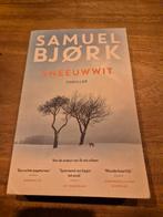 Samuel Bjørk - Sneeuwwit - Thriller, Boeken, Ophalen of Verzenden, Zo goed als nieuw, Samuel Bjørk, Scandinavië