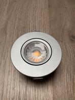 4 spots met zilvere behuizing., Huis en Inrichting, Lampen | Spots, Plafondspot of Wandspot, Led, Gebruikt, Ophalen