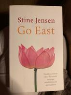 Go East - Stine Jensen, Boeken, Esoterie en Spiritualiteit, Achtergrond en Informatie, Spiritualiteit algemeen, Nieuw, Stine Jensen