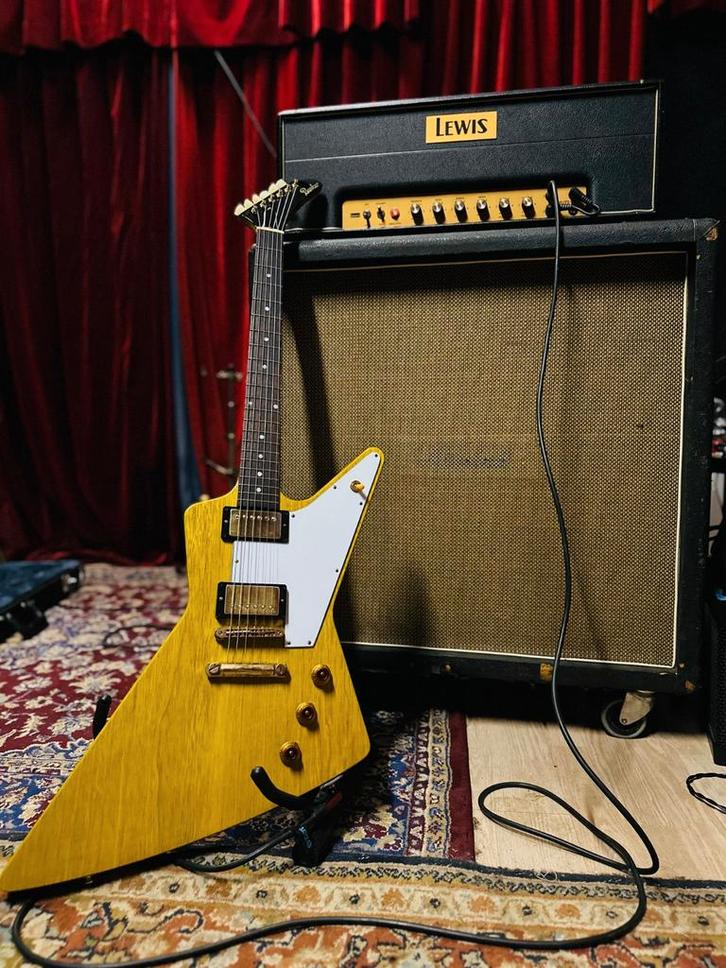 Banker Excalibur korina explorer, Muziek en Instrumenten, Snaarinstrumenten | Gitaren | Elektrisch, Zo goed als nieuw, Solid body