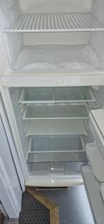 Koelkast en vriezer combinatie 35 euro, Witgoed en Apparatuur, Vriezers en Diepvrieskisten, Ophalen of Verzenden, Minder dan 60 cm