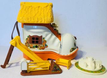 vintage matchbox playboot Live-n-Learn beschikbaar voor biedingen