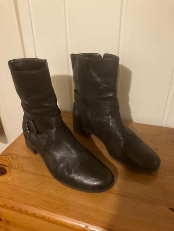 Degelijke zwarte hoge leren laarsjes van Gabor, maat 43,5 beschikbaar voor biedingen
