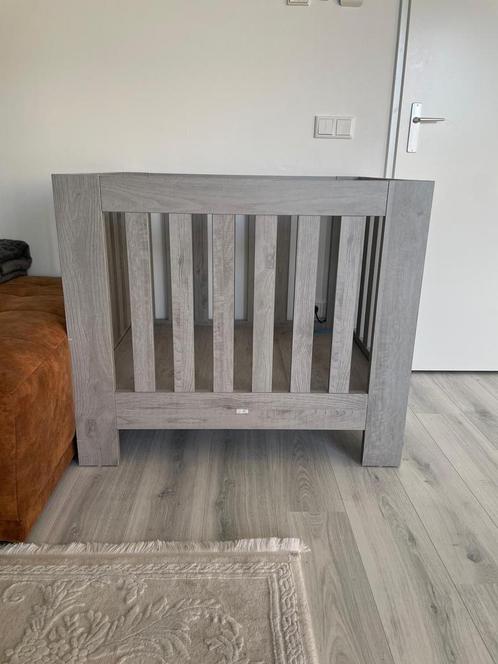 TWF Box Stan Zonder Lade Licht Grijs, Kinderen en Baby's, Boxen, Zo goed als nieuw, Rechthoekig, In hoogte verstelbaar, Ophalen