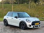 Mini John Cooper Works 5-deurs 1.5 Automaat, Auto's, Te koop, Zilver of Grijs, Geïmporteerd, 5 stoelen