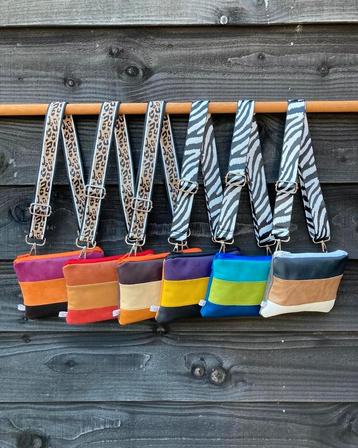 Leren schoudertasje Etweez beschikbaar voor biedingen