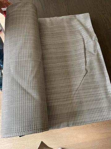Tenttapijt By Bolon beschikbaar voor biedingen