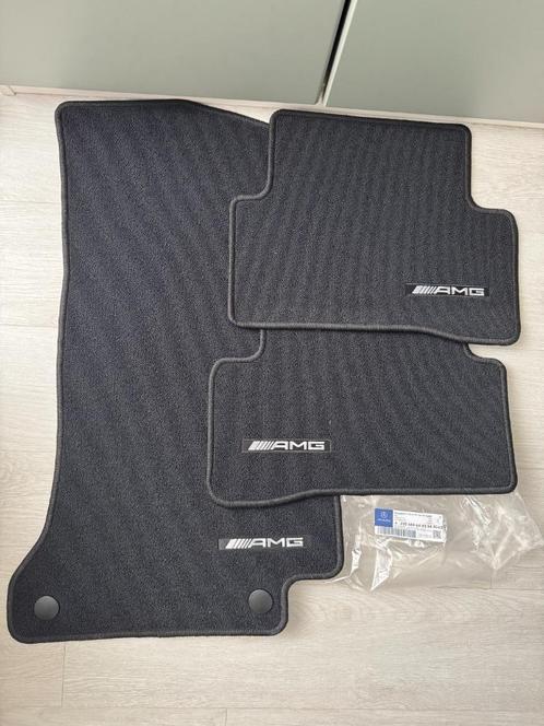 Mattenset (3 stuks) te koop voor Mercedes C W205 sedan, Auto diversen, Automatten, Nieuw, Ophalen