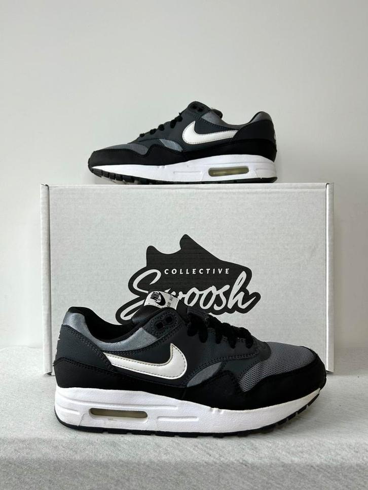 Nike Air Max 1 GS Black Grey Black (EU 40), Kleding | Dames, Schoenen, Zo goed als nieuw, Sneakers of Gympen, Zwart, Ophalen of Verzenden