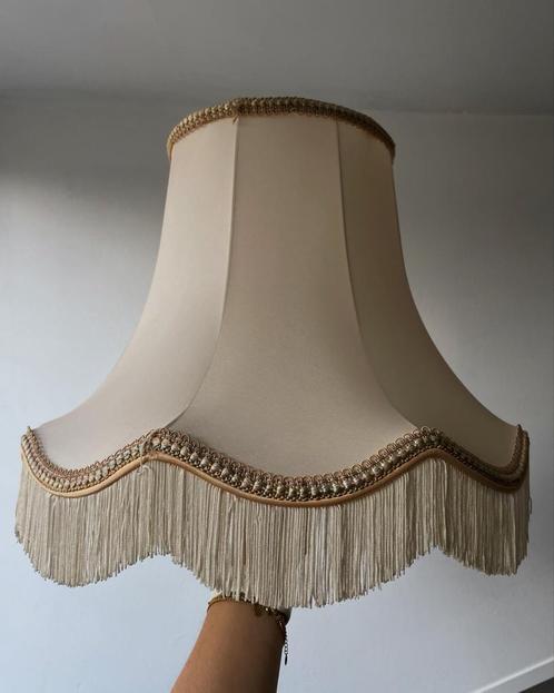 Prachtige klassieke lampenkap! NIEUW check advertenties, Huis en Inrichting, Lampen | Lampenkappen, Nieuw, Minder dan 25 cm, Rond