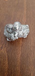 Een leuk metalen miniatuur van een moeder eend met jong., Ophalen of Verzenden, Zo goed als nieuw, Overige soorten, Beeldje of Figuurtje