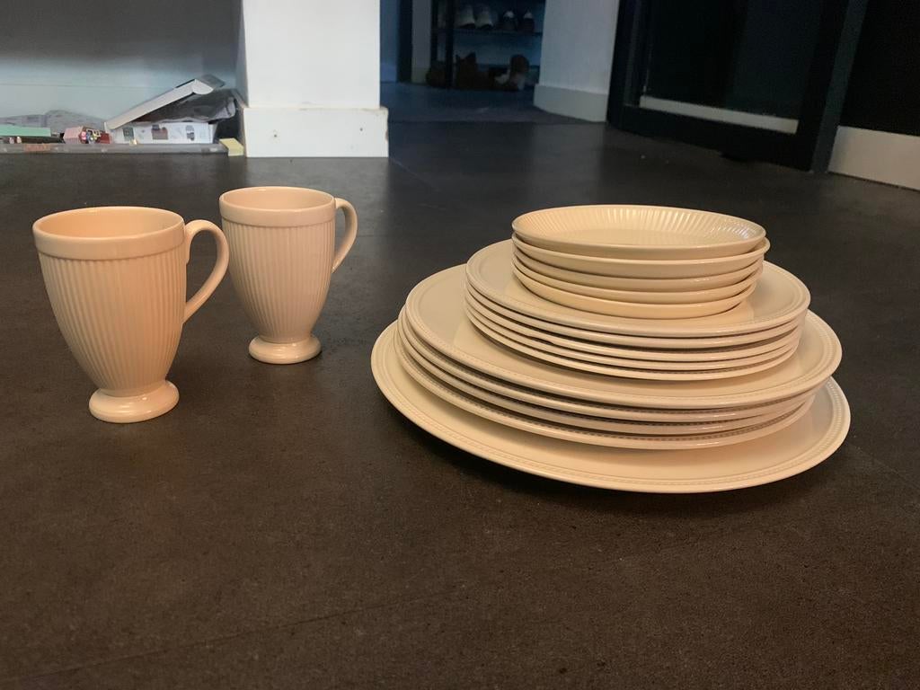 WEDGWOOD WINDSOR AH servies set, Ophalen, Zo goed als nieuw, Bord(en), Wedgwood