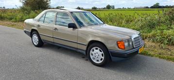Mercedes W124 230E automaat 1986, airco, schuif/kanteldak. beschikbaar voor biedingen