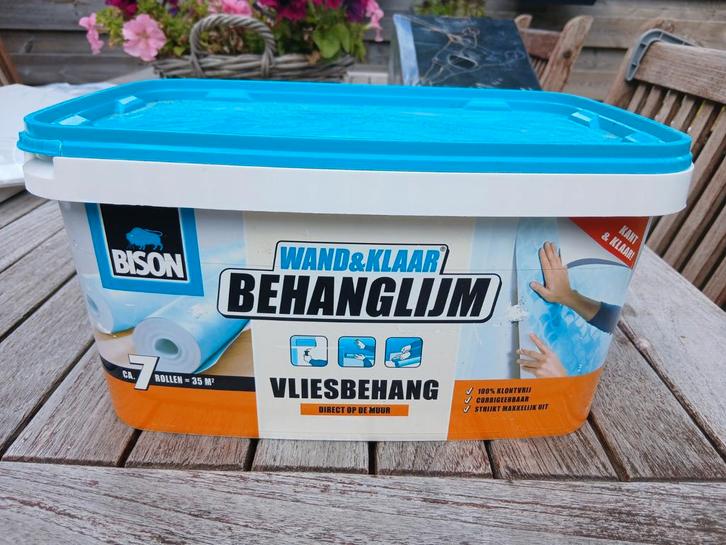 Bison wand & klaar behanglijm voor vliesbehang +/- 30m2, Doe-het-zelf en Verbouw, Overige Doe-het-zelf en Verbouw, Gebruikt, Ophalen