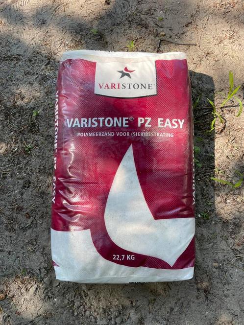 Geen onkruid tussen de tegels -  Varistone PZ Easy, Tuin en Terras, Tegels en Klinkers, Nieuw, Klinkers, Beton, 10 m² of meer