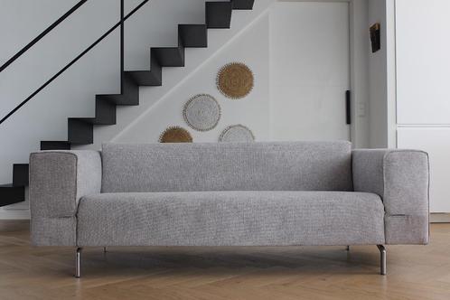 On Stock 2,5-zits licht grijs, Huis en Inrichting, Banken | Bankstellen, Zo goed als nieuw, Rechte bank, Driepersoons, 200 tot 250 cm