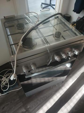 Etna Gasfornuis met Oven beschikbaar voor biedingen