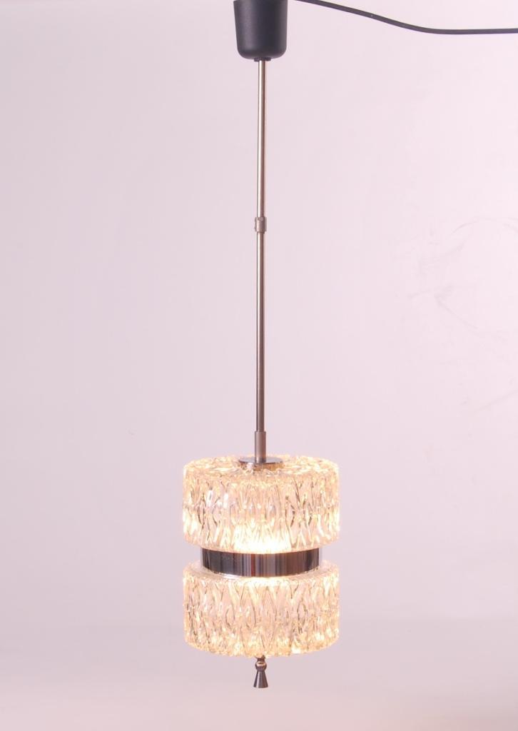Vintage kristallen hanglampje jaren 70, Huis en Inrichting, Lampen | Hanglampen, Gebruikt, 50 tot 75 cm, Glas, Kunststof, Metaal