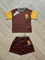 *NIEUW!* Set baseball Mini Rodini, short + shirt, 122 / 128, Nieuw, Ophalen of Verzenden, Setje, Jongen