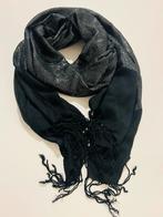 Elegante zwart-zilveren sjaal (met zilverdraad) 70x190 cm, Kleding | Dames, Mutsen, Sjaals en Handschoenen, Ophalen of Verzenden
