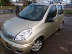 Toyota YARIS VERSO MPV, 1.3 16V VVTI-Linea Sol; 2005, Voorwielaandrijving, Stof, 980 kg, 4 cilinders