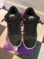 Nike sb dunk low pro zwart 42.5, Zwart, Nike, Ophalen of Verzenden, Sneakers of Gympen