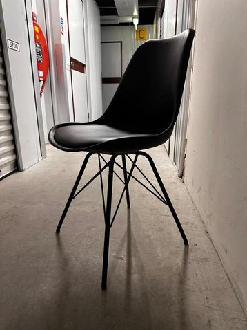 Kuipstoelen 6 stuks “ zwart “ beschikbaar voor biedingen