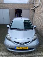 Toyota Aygo 1.0 12V Vvt-i 5DRS 2008 Grijs, Auto's, Voorwielaandrijving, 4 stoelen, 68 pk, Handgeschakeld