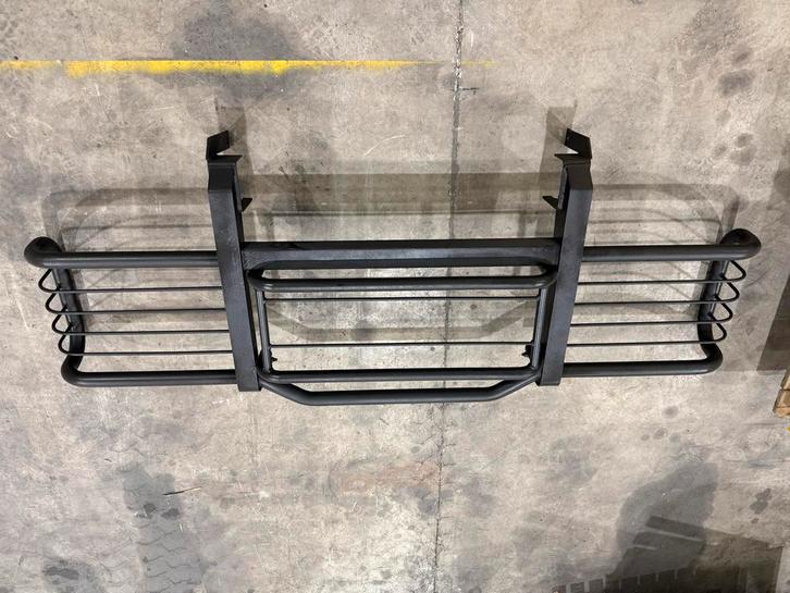 Stalen Voorbumper Land Rover Defender, Auto-onderdelen, Carrosserie en Plaatwerk, Bumper, Land Rover, Voor, Nieuw, Ophalen of Verzenden