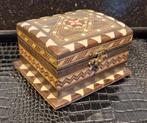 Houten doosje handwerk inlay met de hand ingelegd., Antiek en Kunst, Ophalen of Verzenden
