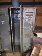 2 stuks vintage metalen lockerkasten – 2 deuren, Ophalen, Gebruikt