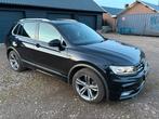 Volkswagen Tiguan R-line1.4 TSI 110KW/150PK 6DSG M16 2017, Auto's, Volkswagen, 1800 kg, Zwart, 4 cilinders, Zwart