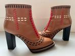 Tod's Laarzen - Gipsy Design - Perfecte Staat, Ophalen of Verzenden, Zo goed als nieuw, Bruin, Lage of Enkellaarzen
