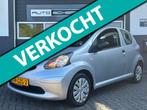 Toyota Aygo 1.0-12V | 91dkm | NL AUTO | NAP | ALL SEASON BAN, Voorwielaandrijving, Stof, Gebruikt, Zwart