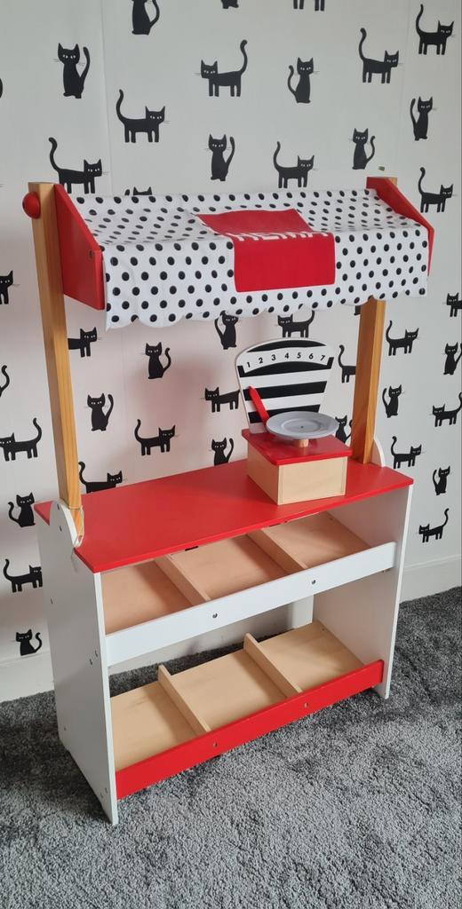 Hema winkeltje met weegschaal, Kinderen en Baby's, Speelgoed | Houten speelgoed, Gebruikt, Meubelstuk of Keukentje, Ophalen