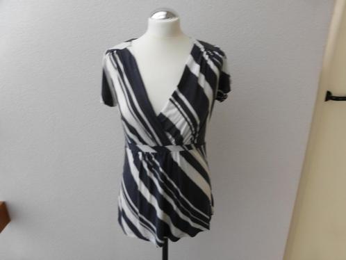 grijs-wit gestreept shirt / tuniek H&M  maat M, Kleding | Dames, T-shirts, Zo goed als nieuw, Maat 38/40 (M), Grijs, Korte mouw