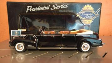 1938 Cadillac V-16 Presidential Limo - 1:24 Road Signature beschikbaar voor biedingen