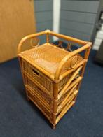 Vintage rotan ladekastje met 3 manden – boho stijl, Ophalen, Overige materialen, Minder dan 50 cm, Gebruikt