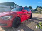 Bmw 114i - 240pk - zwart lederen bekleding - rood - m3 velg, 1-Serie, Euro 5, Achterwielaandrijving, Zwart