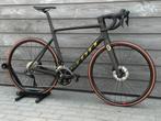Nieuw!! Scott Addict RC15 Disc  ,XL / 58 cm, 105 R-7150 Di2, 28 inch, Carbon, Nieuw, 57 tot 61 cm